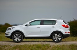 Kia Sportage side