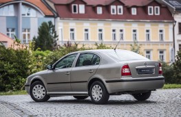 Skoda Octavia, turns 30, rear