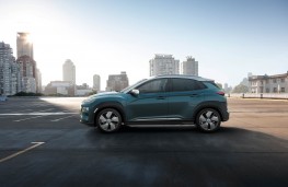 Hyundai Kona, side