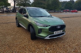 Ford Kuga PHEV, 2024, front