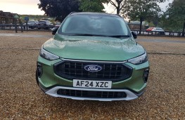 Ford Kuga PHEV, 2024, nose