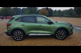Ford Kuga PHEV, 2024, side