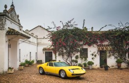 Lamborghini Miura at Miura farm, 2016