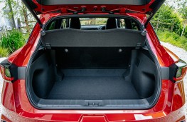 Lexus LBX, 2024, boot