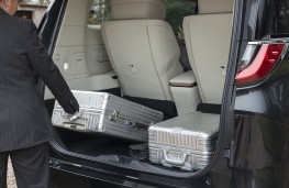 Lexus LM 350h, 2025, boot