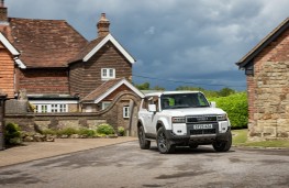 Toyota Land Cruiser, 2025, front