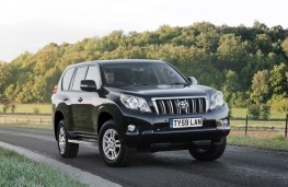 Toyota Land Cruiser, front