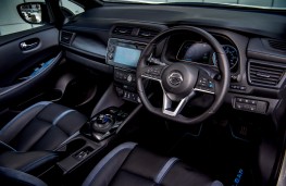 Nissan Leaf, 2018, interior