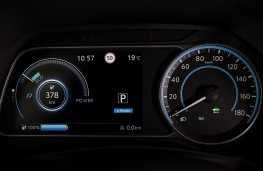 Nissan Leaf, 2018, instrument panel