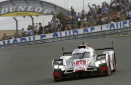 Le Mans 2015, Audi R18, front