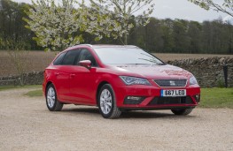SEAT Leon ST, front