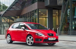 SEAT Leon FR+, front
