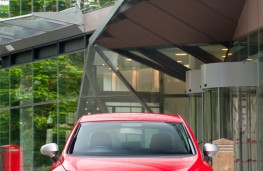 SEAT Leon FR+, vertical