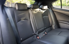 Lexus UX 300h, 2026, rear seats