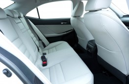 Lexus IS 300h, rear, seats