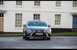 Lexus LS 500h, 2018, front