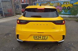 Lexus LBX, 2025, rear