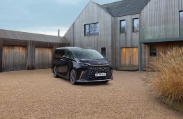 Lexus LM 350h, 2025, front