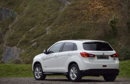 Mitsubishi ASX, rear