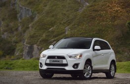 Mitsubishi ASX, front