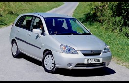 Suzuki Liana, side