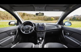 Dacia Logan MCV Stepway, 2017, interior