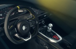 Lotus Emira Turbo SE, 2025, Racing Line trim steering wheel