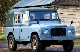 Land Rover 100 'Hybrid'