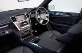Mercedes M-Class, interior