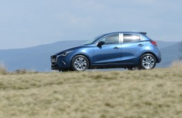 Mazda2 GT Sport, 2017, side, action