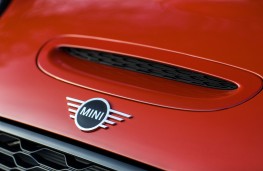MINI Cooper S, 2018, three door, badge