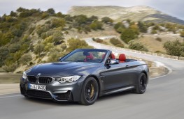 BMW M4 Convertible, action