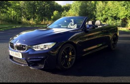 BMW M4 Convertible, roof open