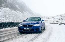 BMW M5, 2018, front, snow