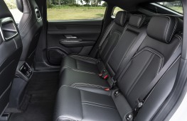 Mazda6e, 2025, rear seats
