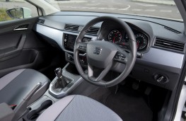 Kia Picanto, 2017, interior