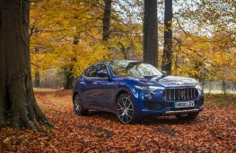 Maserati Levante, front static