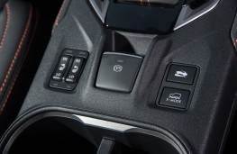 Subaru XV, X-Mode button