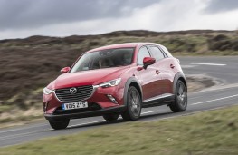 Mazda CX-3, front action