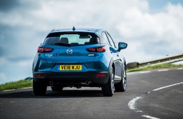 Mazda CX3 2018 rear action