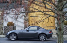 Mazda MX-5 RF, side static 2