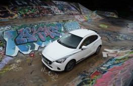 Mazda2 Sport Black, front static