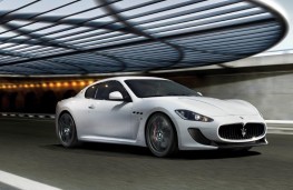 Maserati GranTurismo MC Stradale, front