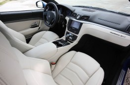 Maserati GranTurismo MC Stradale, interior
