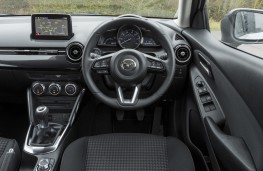 Mazda2, 2018, interior