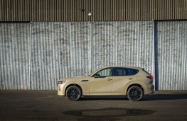 Mazda CX-60 3.3D, 2025, side