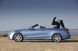 MB E Class Cabriolet hood