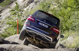 Mercedes M-Class 2012, off-road, rear