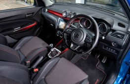 Suzuki Swift Sport, interior
