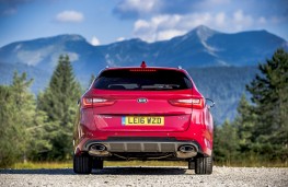 Kia Optima Sportswagon, rear